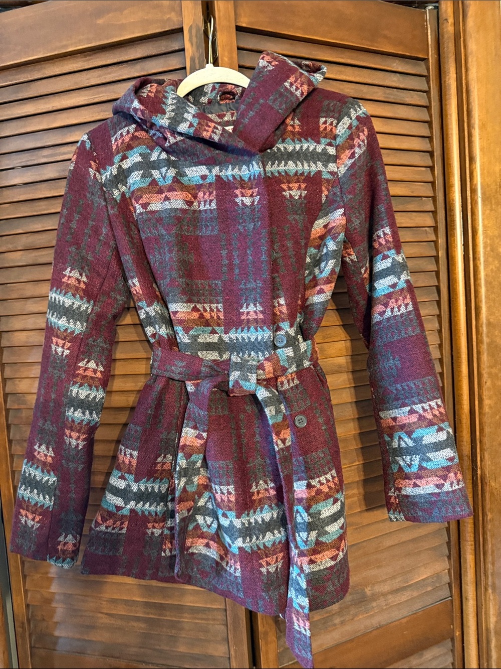 Tribal Print Hooded Belted Jacket - Burgundy & Teal